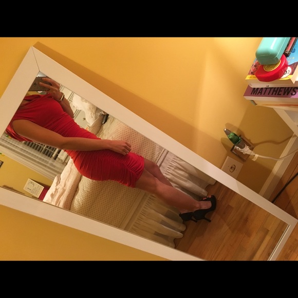 Express red minidress - Picture 2 of 3